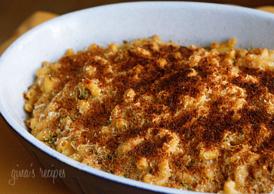 Healthy baked mac and cheese