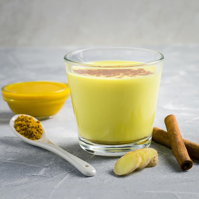 How to Make Turmeric Paste