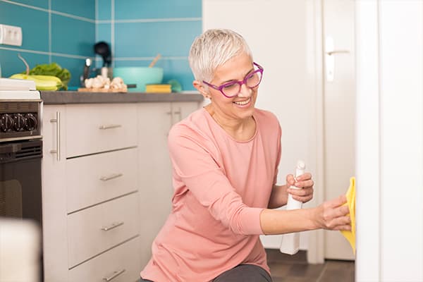 14 Green Cleaning Alternatives for a Happy, Healthy Home