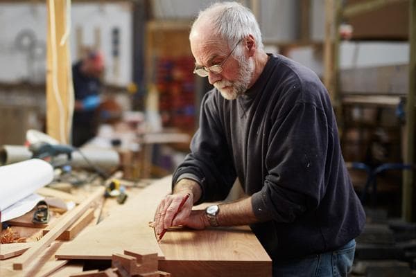 What Are the Best Supplements to Support Men's Joint Health?