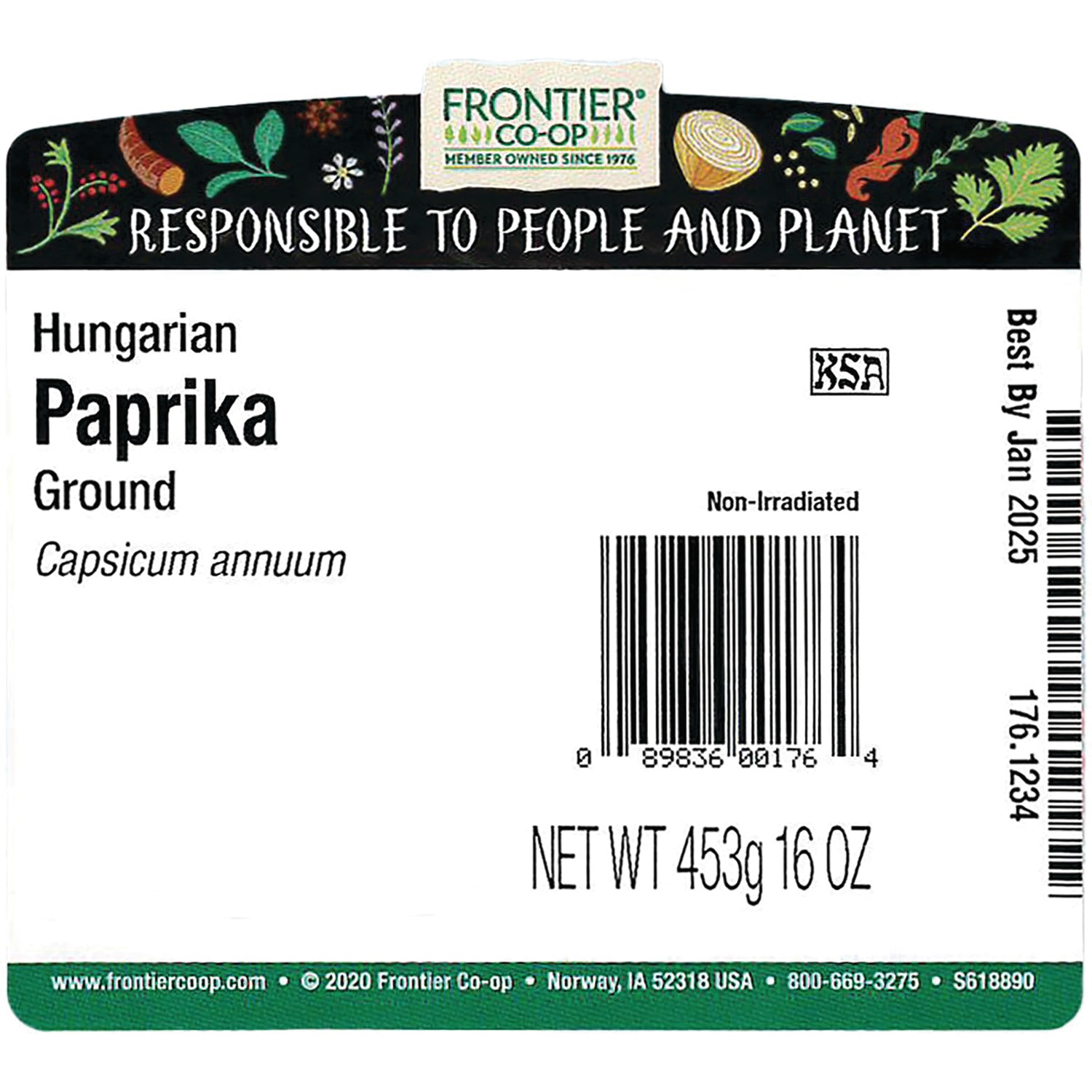 FNP054 | Back label: Frontier Co-op Hungarian Paprika ground with barcode, NET WT 453g 16 OZ and Best By Jan 2025