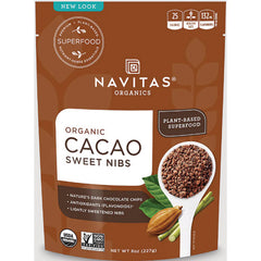 Navitas Organics organic cacao sweet nibs pouch showing spoonful of cacao nibs and a cocoa pod