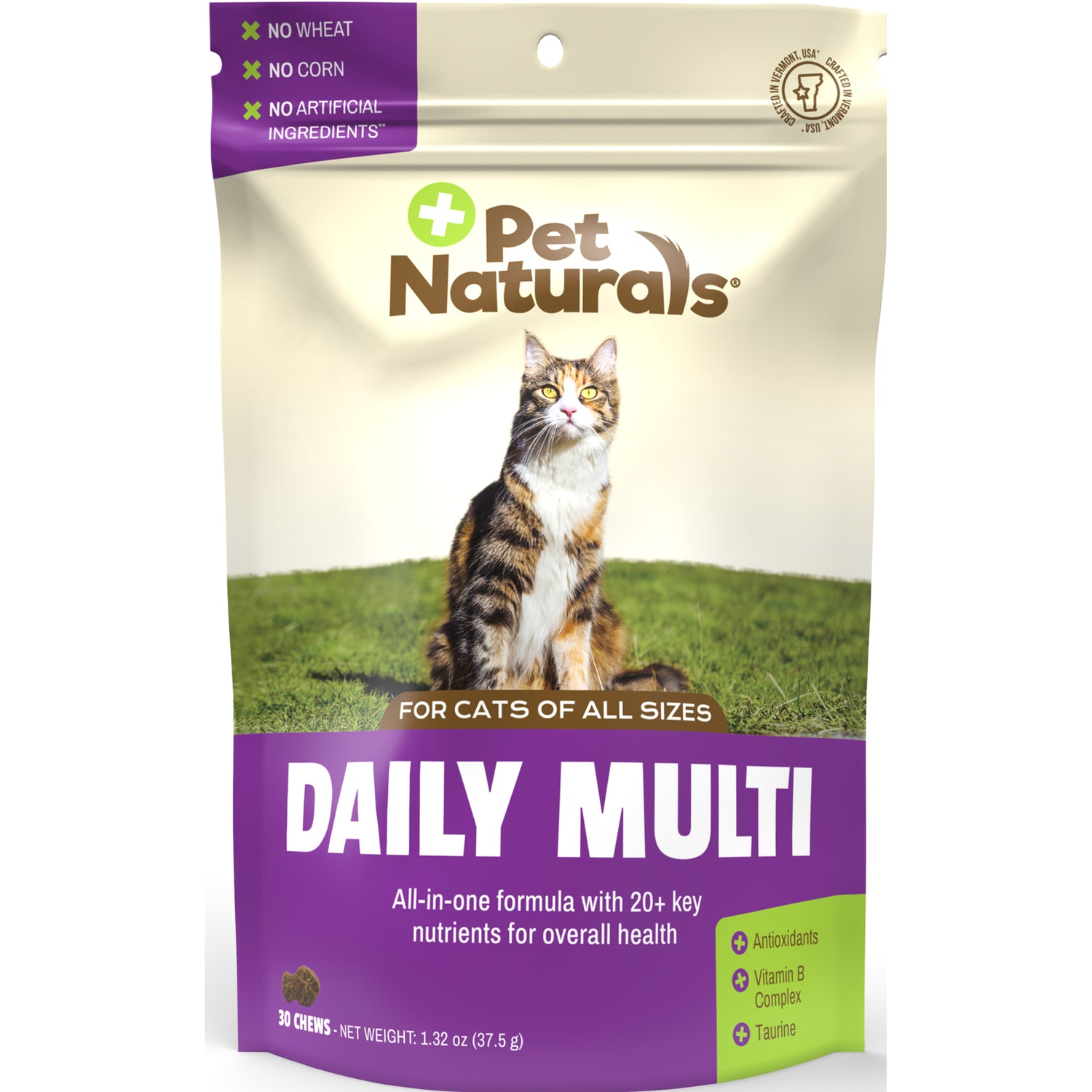 PTN076 | Pet Naturals Daily Multi pouch with cat on grass and product name DAILY MULTI