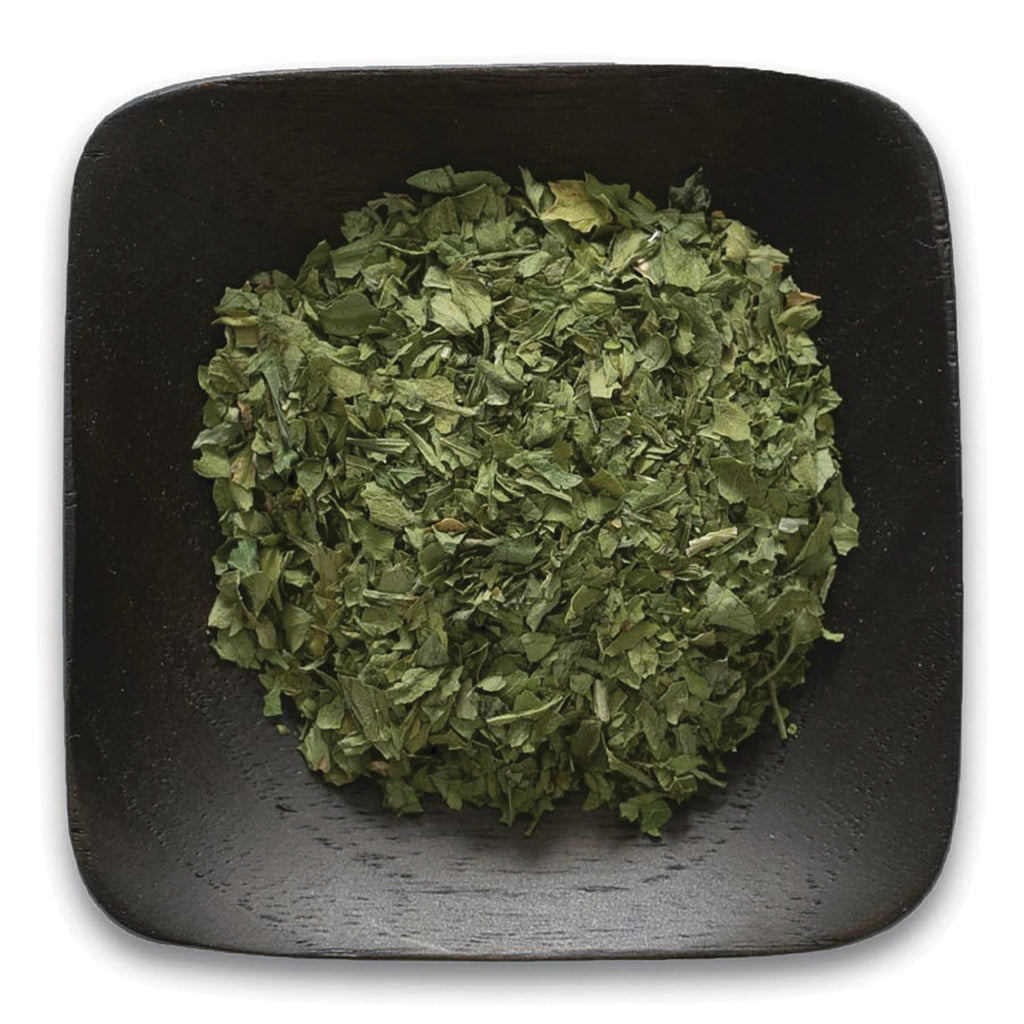 FNP073 | dried green herb flakes in a black square dish - Thumbnail