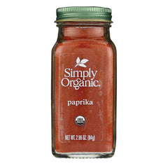 SMP034 | Simply Organic paprika in a glass spice jar with green lid