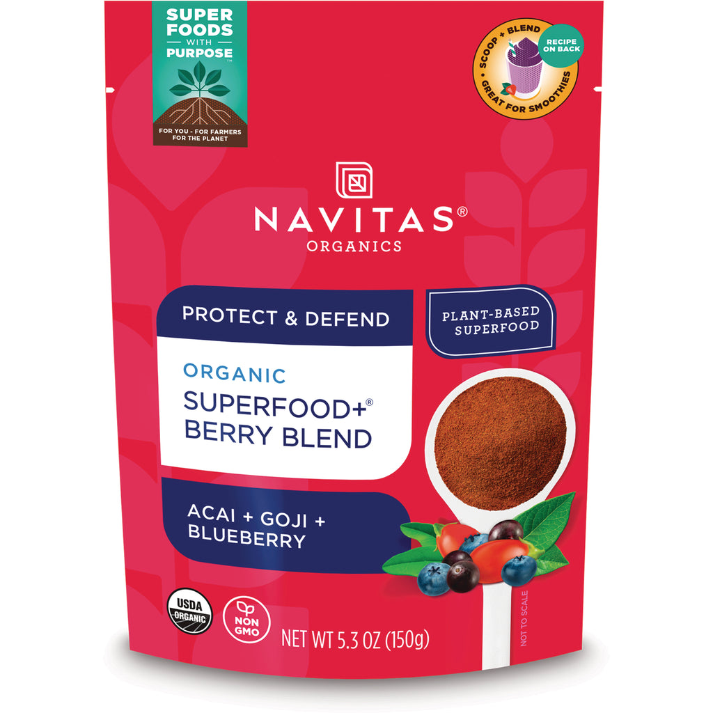 NAV072 | Navitas Organics Organic Superfood+ Berry Blend pouch with spoon of powder and berries - Thumbnail