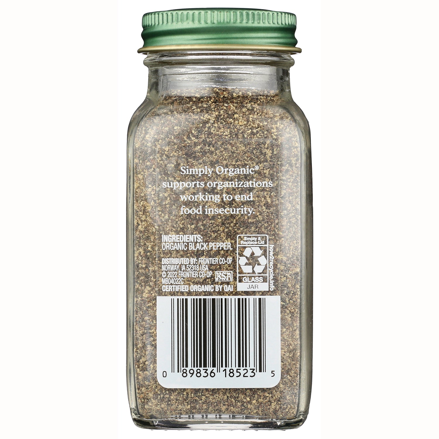 SMP020 | Back of glass jar of ground black pepper showing barcode, ingredients text and recycling symbol