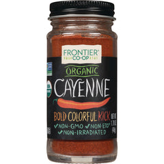 FNP009 | Frontier Co-op glass jar of Organic Cayenne powder with black label reading Bold Colorful Kick and non-GMO