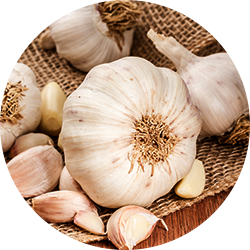 Garlic and healthy skin