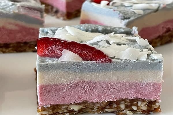Fruity Frozen Cream Bars